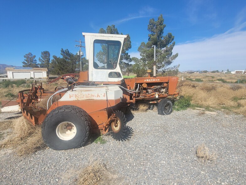 More Photos Of 3171 Tillman St, Pahrump Industrial For Sale