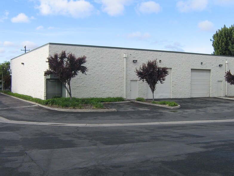 More Photos Of 1495 W 9th St, Upland Warehouse For Lease