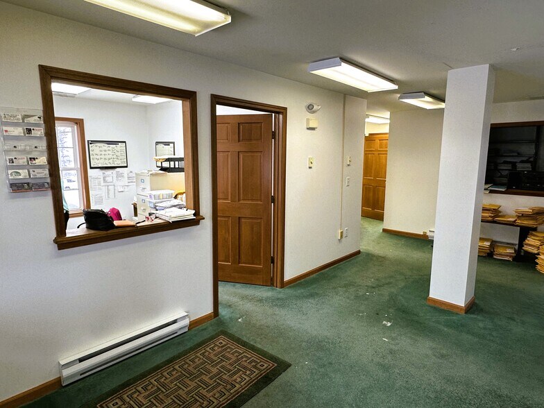 More Photos Of 15 Dunham Ave, Jamestown Medical For Lease