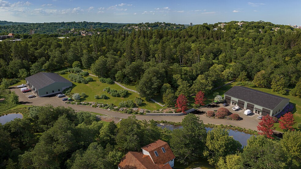 More Photos Of 746 1st NH Tpke, Northwood Industrial For Lease