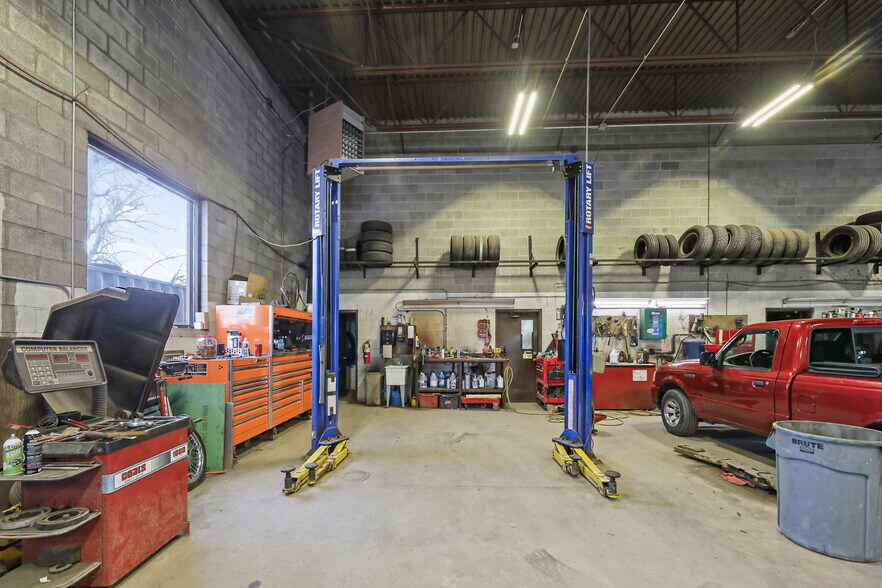 More Photos Of 1260 East St, Pittsfield Freestanding For Sale