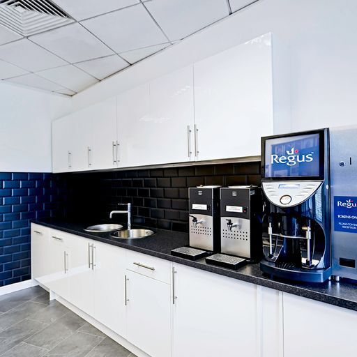 More Photos Of 4200-4520 Solihull Pky, Birmingham Coworking Space