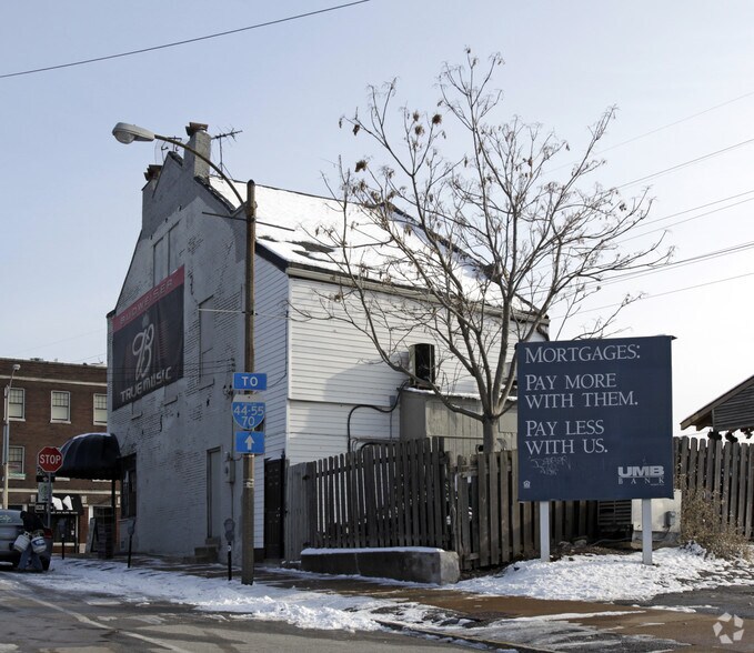 More Photos Of 701 S Broadway, Saint Louis Restaurant For Sale