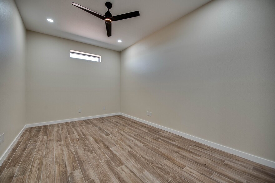 More Photos Of 1714 N FM 1788, Midland Warehouse For Lease