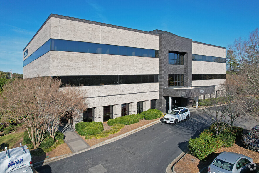 Primary Photo Of 2025 Frontis Plaza Blvd, Winston-Salem Medical For Lease