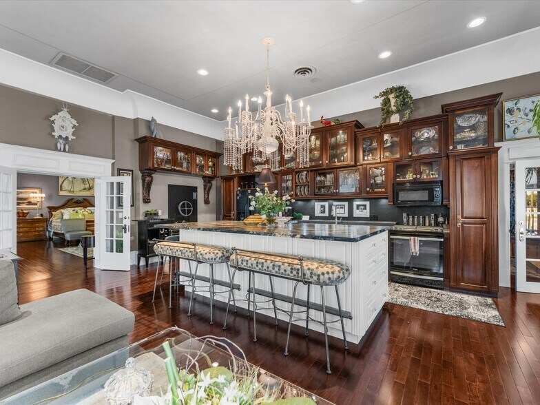 More Photos Of 9 Park St, Chatham Storefront For Sale