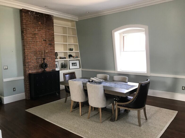 More Photos Of 441 Angell St, Providence Apartments For Sale