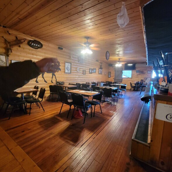 More Photos Of 201 Main St, Fordyce General Retail For Sale