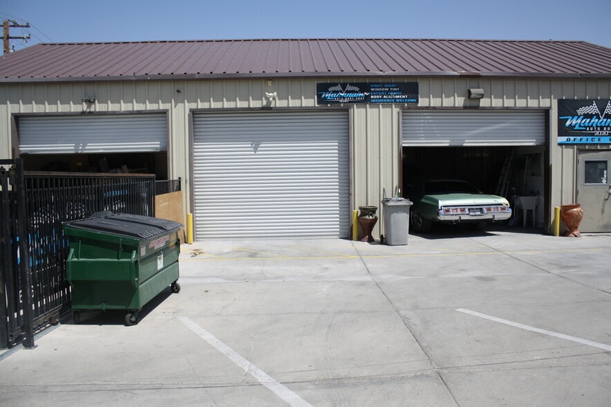 More Photos Of 45240 N Trevor Ave, Lancaster Auto Repair For Sale