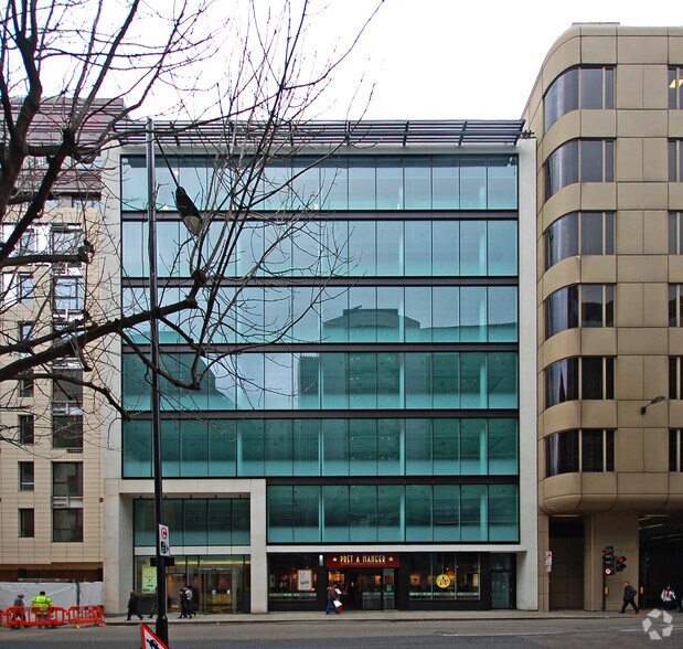 More Photos Of 129 Wilton Rd, London Office For Lease