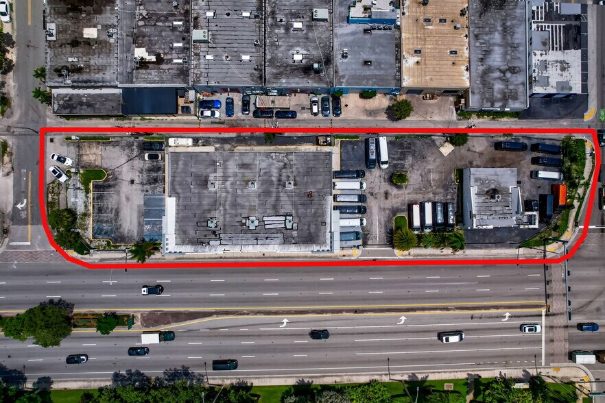 More Photos Of 925 W Broward Blvd, Fort Lauderdale Auto Dealership For Lease