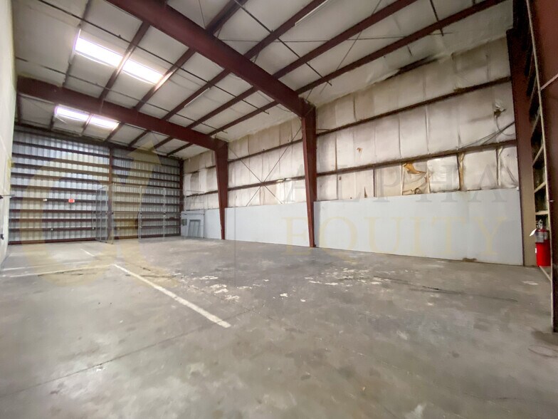 More Photos Of 109-115 Commerce St, Lake Mary Unknown For Lease