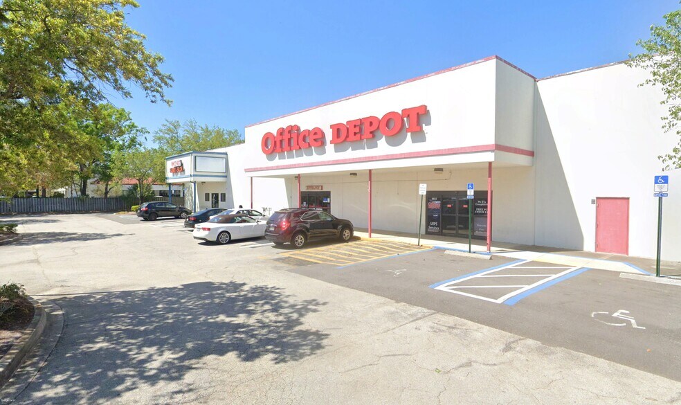 Primary Photo Of 8653 Baymeadows Rd, Jacksonville Freestanding For Sale