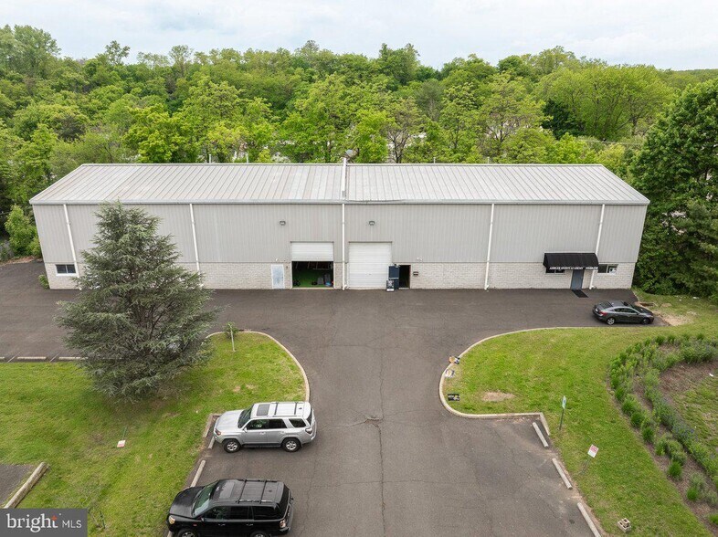 More Photos Of 220 S Chestnut St, Ambler Warehouse For Sale