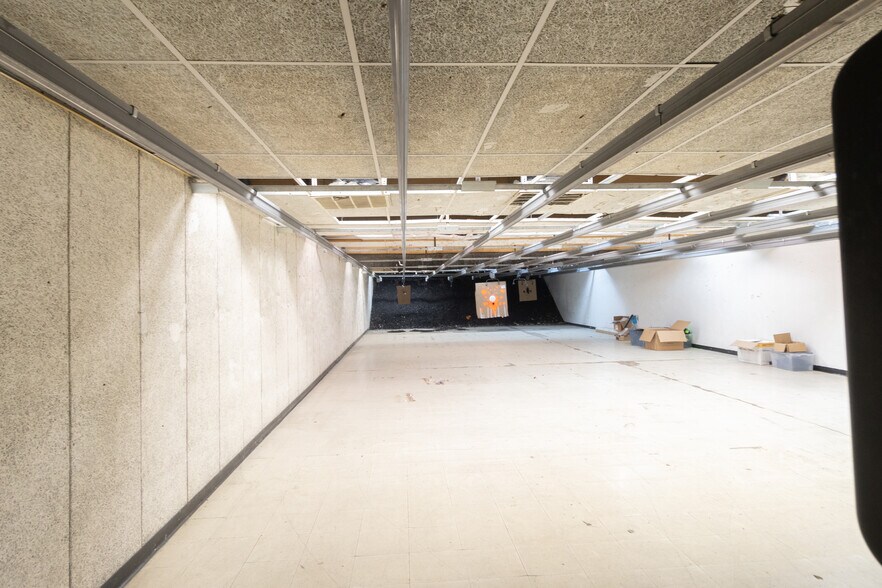 More Photos Of 90 Stonecoal Rd, Horner Freestanding For Lease