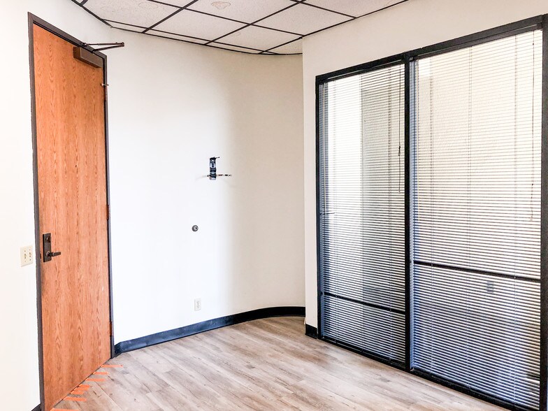 More Photos Of 119 S Atlantic Blvd, Monterey Park Office For Sale