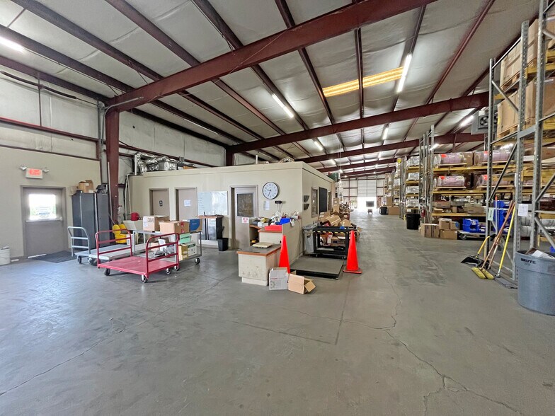 More Photos Of 449 E Suber Rd, Greer Service For Lease