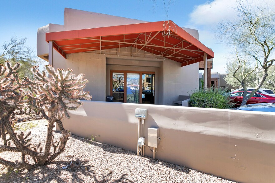More Photos Of 10465 E Pinnacle Peak Pky, Scottsdale Medical For Lease
