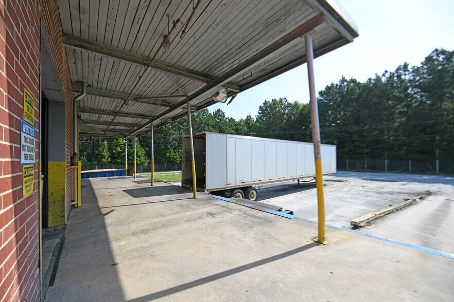 More Photos Of 4730 Ninety Six Hwy, Ninety Six Distribution For Sale