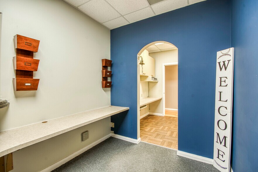 More Photos Of 11211 Prosperity Farms Rd, Palm Beach Gardens Medical For Sale