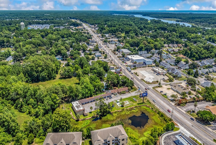 More Photos Of 1443 Hwy 17 N, Little River Hotel For Sale