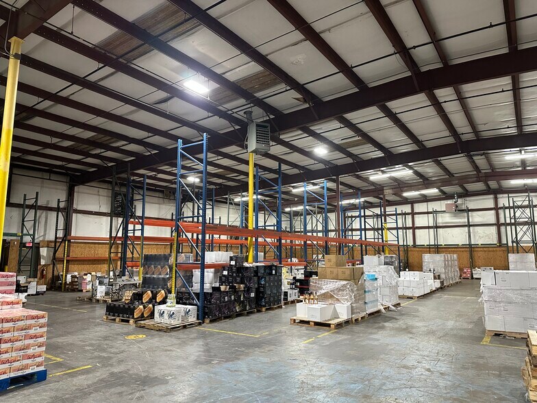 More Photos Of 1135 Walter Price Dr, Cayce Warehouse For Lease