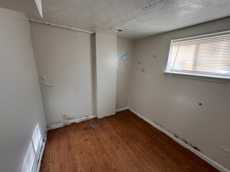 More Photos Of 2048 4th Ave, Cincinnati Multifamily For Sale