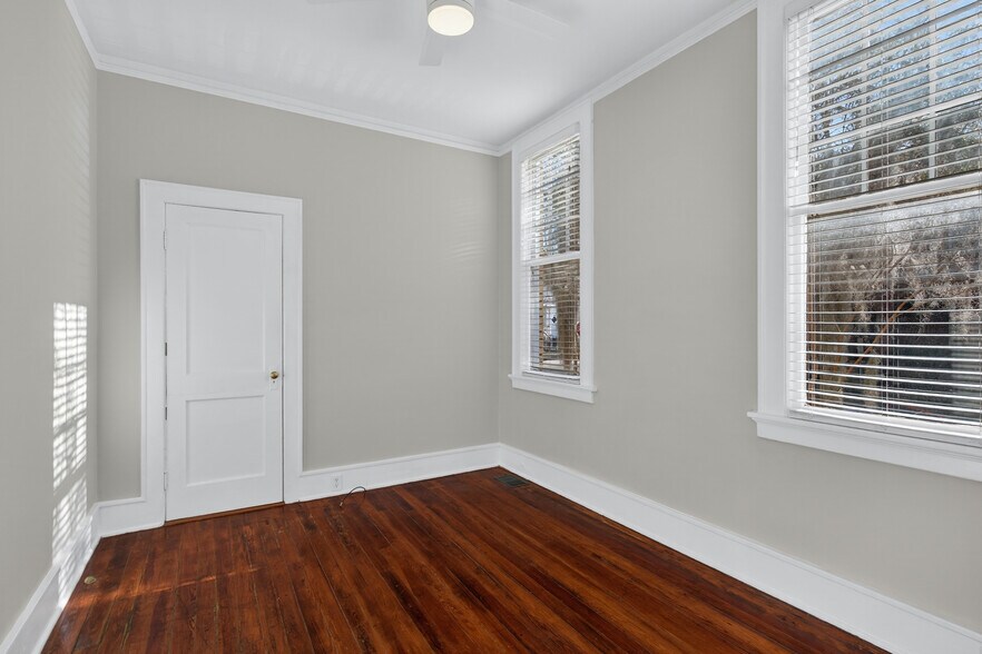 More Photos Of 923 E Park Ave, Savannah Apartments For Sale