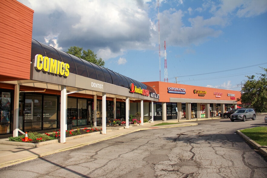 More Photos Of 314-340 Army Trail Rd, Glendale Heights Storefront Retail Office For Lease
