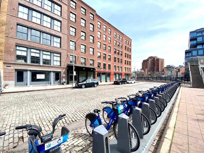 More Photos Of 32 Laight St, New York Loft Creative Space For Lease