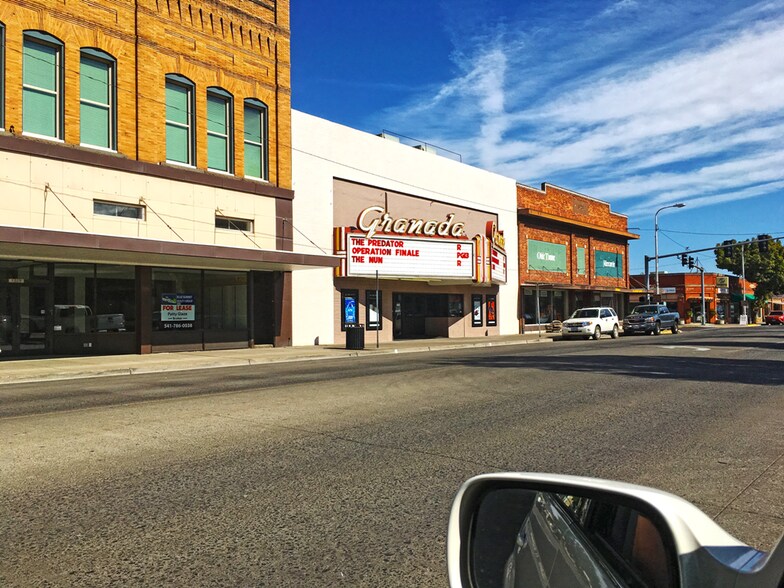 More Photos Of 1311 Adams Ave, La Grande Sports And Entertainment For Sale