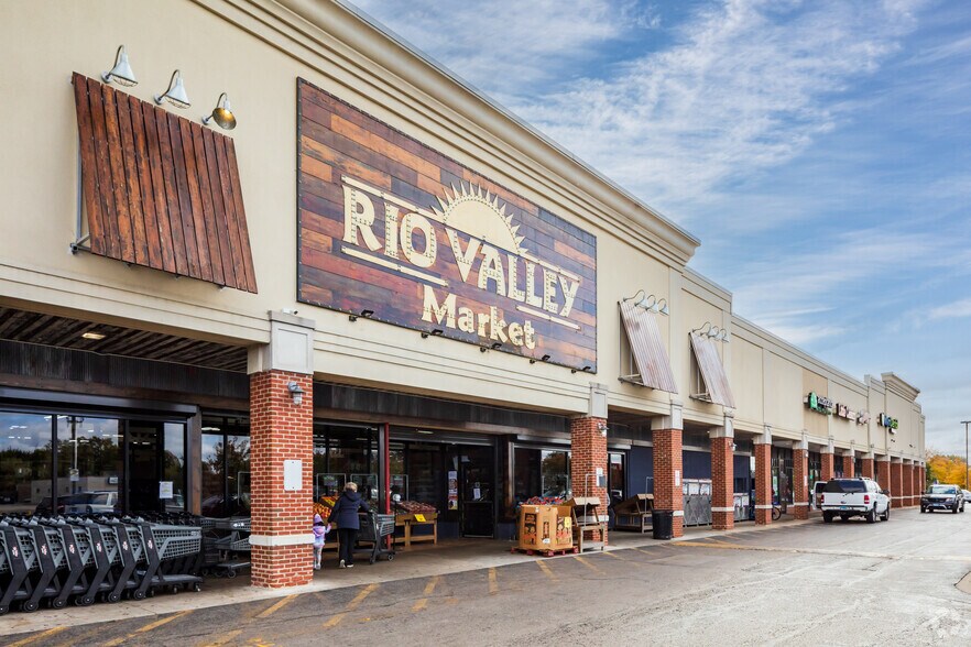 Primary Photo Of 2700-2745 Mannheim Rd, Franklin Park Unknown For Lease