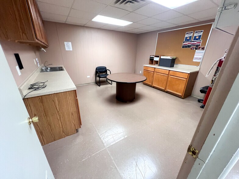 More Photos Of 7500 W Highway 80, Midland Industrial For Sale