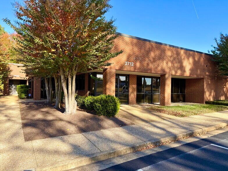 Primary Photo Of 2706-2716 Enterprise Pky, Richmond Office For Lease