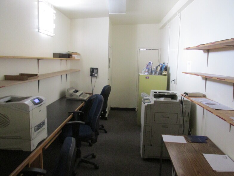 More Photos Of 701-707 N La Brea Ave, Inglewood Medical For Sale