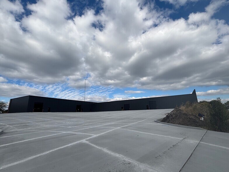 More Photos Of S Highway 63, Columbia General Retail For Lease