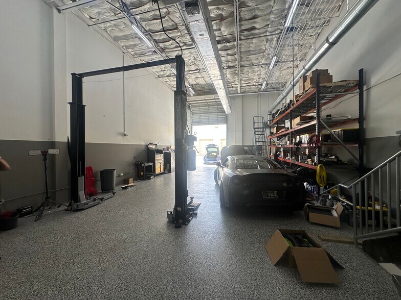 More Photos Of 10388 State Road 84, Davie Warehouse For Lease