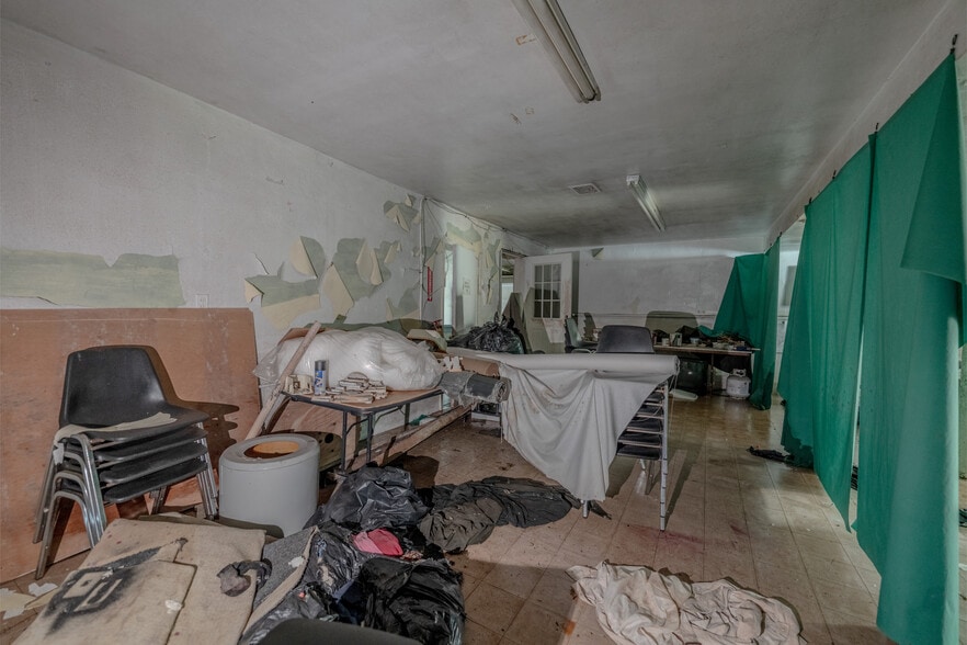 More Photos Of 112 S 13th St, Jeannette Religious Facility For Sale