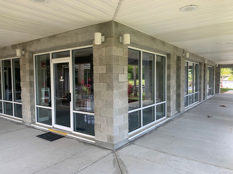 More Photos Of 1 Yacht Club Dr, Palm Coast Restaurant For Sale