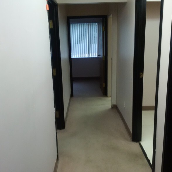 More Photos Of 3060 Packard Rd, Ann Arbor Medical For Lease