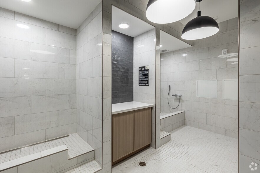 More Photos Of 3820 S River Pky, Portland Apartments For Lease