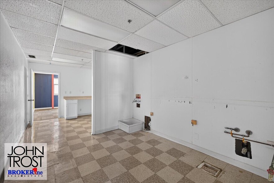 More Photos Of 195 Pronghorn St, Casper Office For Lease