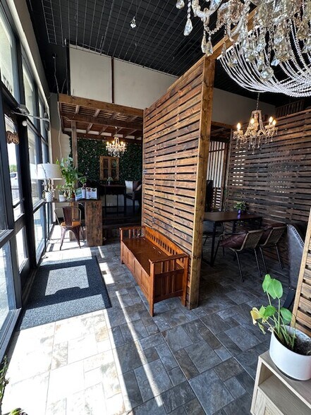 More Photos Of 5255 S Decatur Blvd, Las Vegas General Retail For Lease