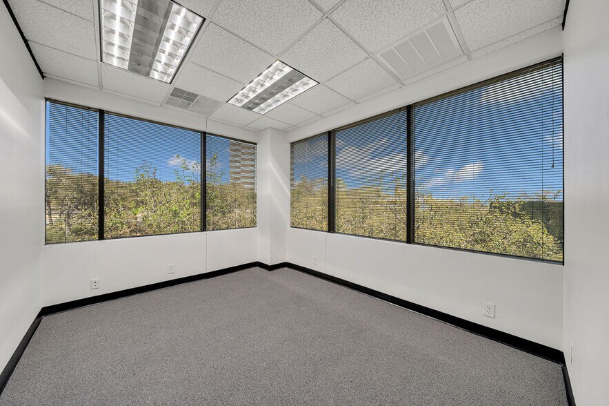 More Photos Of 4242 Medical Dr, San Antonio Medical For Sale