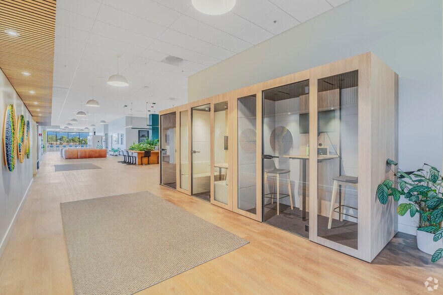 More Photos Of 1500 Valley House Dr, Rohnert Park Coworking Space