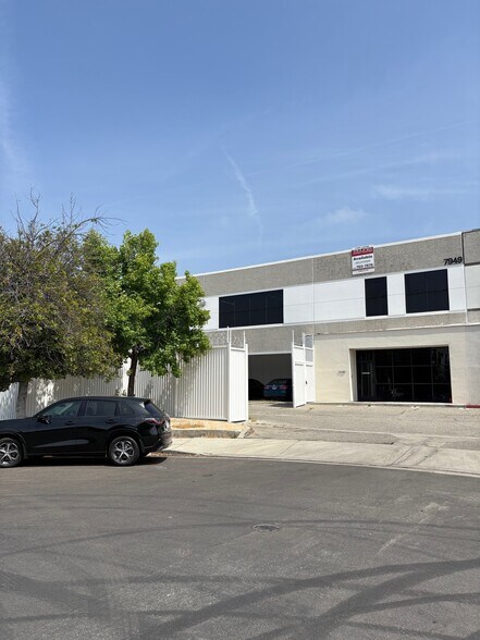 More Photos Of 7949 Ajay Dr, Sun Valley Warehouse For Lease