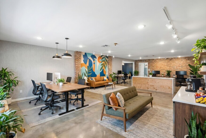 More Photos Of 103-105 E Center Street, Lorena Storefront For Sale