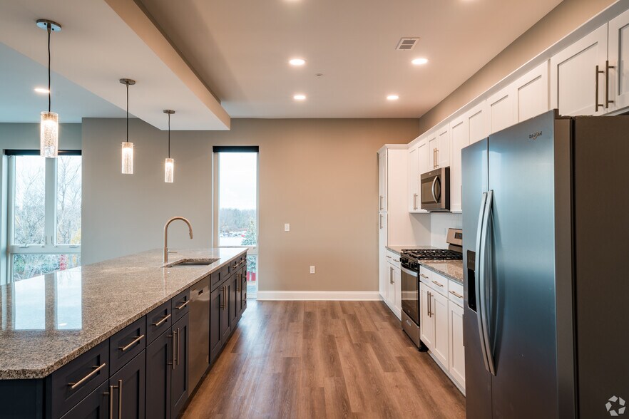 More Photos Of 6842 Main St, Williamsville Apartments For Lease