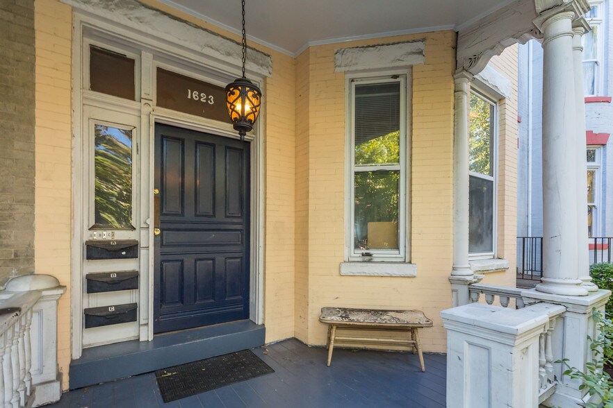 More Photos Of 1623 W Grace St, Richmond Apartments For Sale
