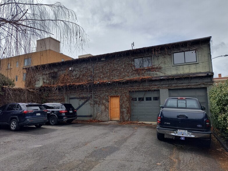More Photos Of 620 S Washington St, Spokane Freestanding For Lease